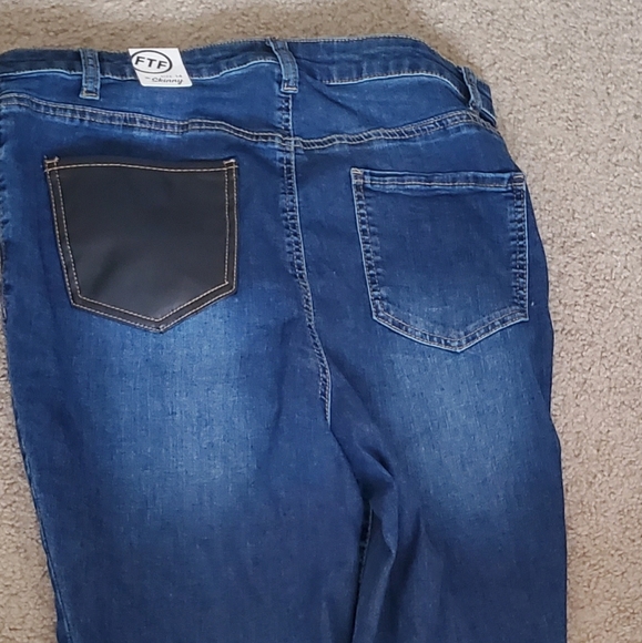 Faux Leather Pocket Skinny Jeans - Picture 2 of 5